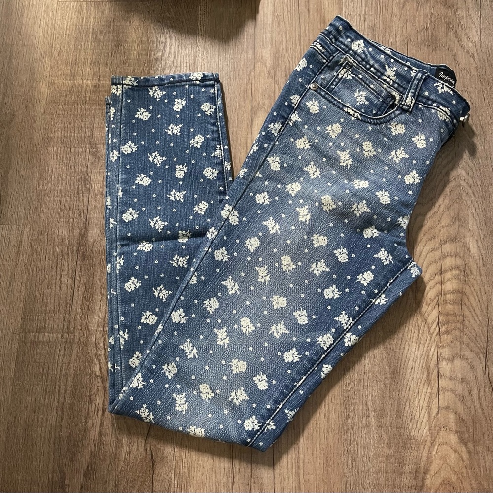 Flower Print Jeans - size 14